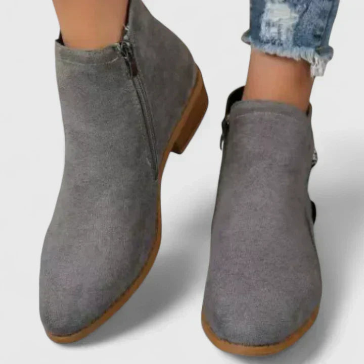 KAYLA – SOPHISTICATED BOOTS