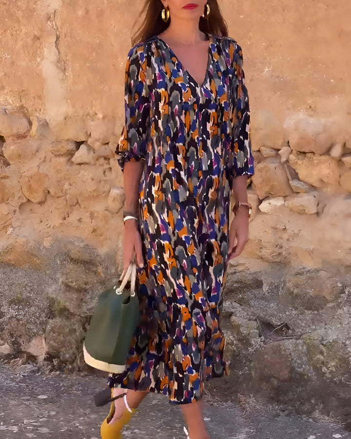 NATHALIE | RETRO PRINTED DRESS WITH V-NECK