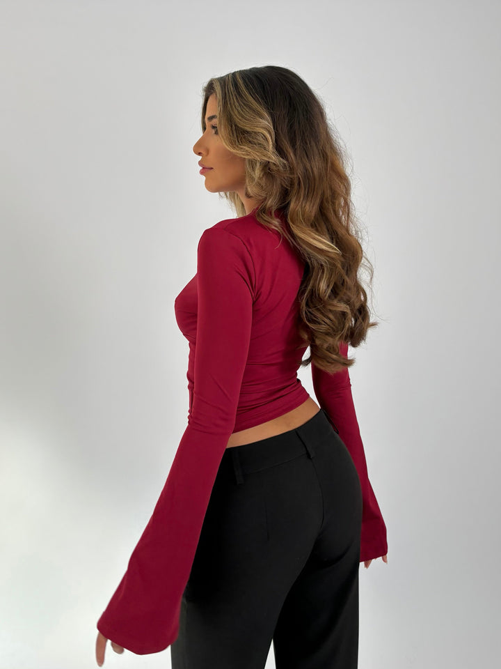 LUNA |  Kiss Top